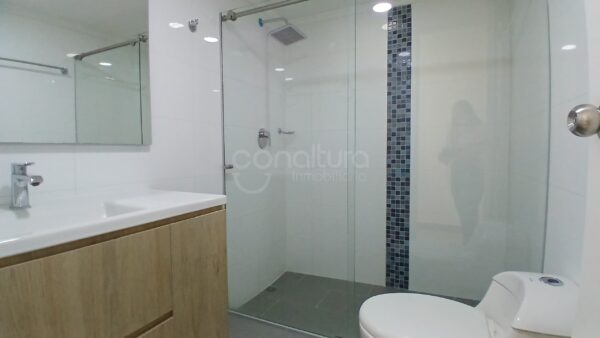 Apartamento para venta en manila - Imagen 5