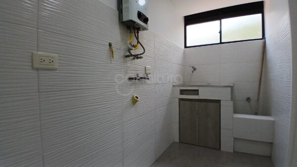Apartamento para venta en manila - Imagen 15