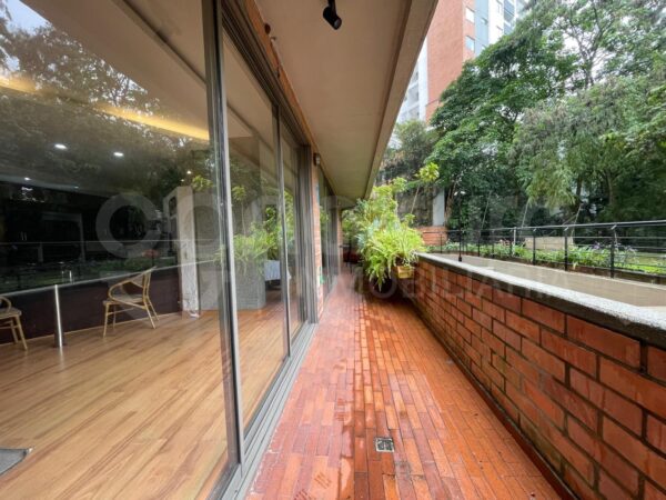 APARTAMENTO EN VENTA  EN MEDELLIN EN EL SECTOR DE LA LOMA DE SAN JULIAN - Imagen 13