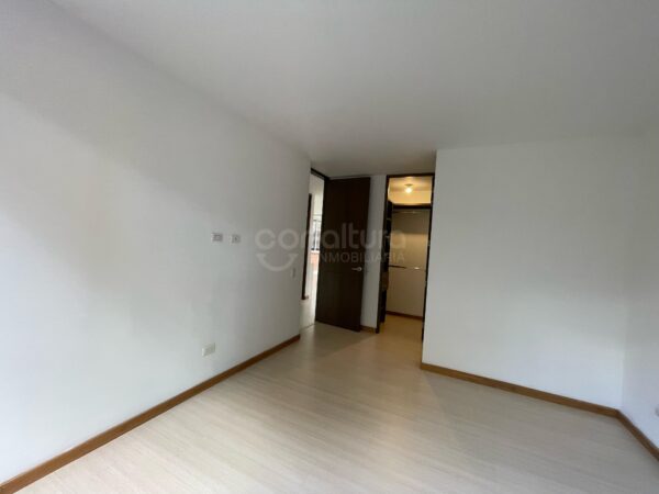 APARTAMENTO EN VENTA EN EL POBLADO EN SECTOR LOS PARRAS - Imagen 8