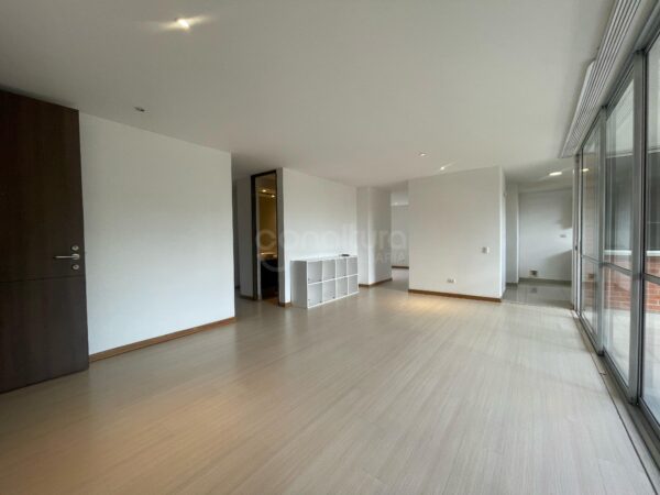 APARTAMENTO EN VENTA EN EL POBLADO EN SECTOR LOS PARRAS - Imagen 12