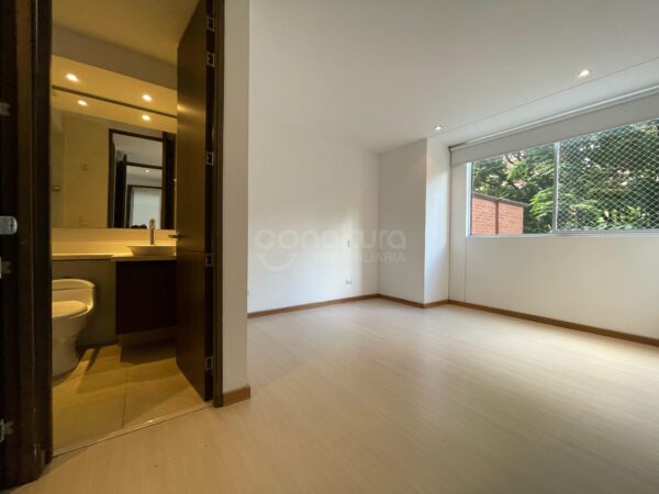 APARTAMENTO EN VENTA EN EL POBLADO EN SECTOR LOS PARRAS - Imagen 23