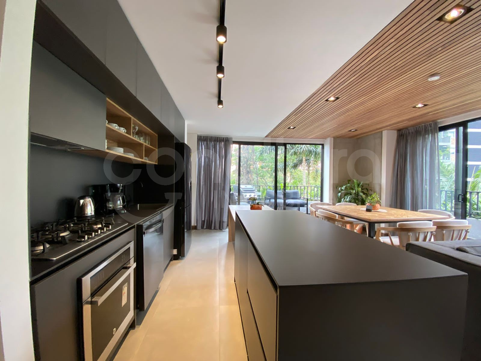 APARTAMENTO EN VENTA EN EL POBLADO SECTOR LOS PARRAS